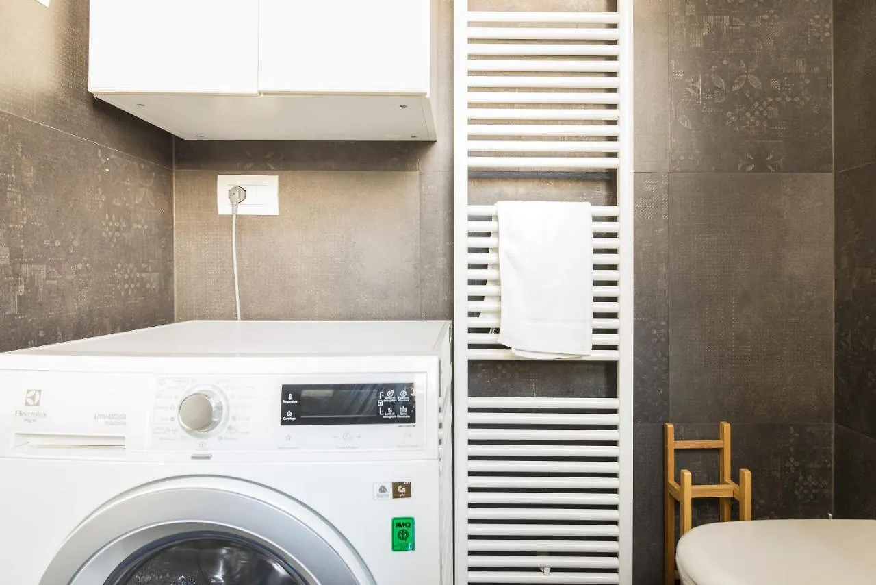 Milano Stylish Central Loft 0*, מילאנו
