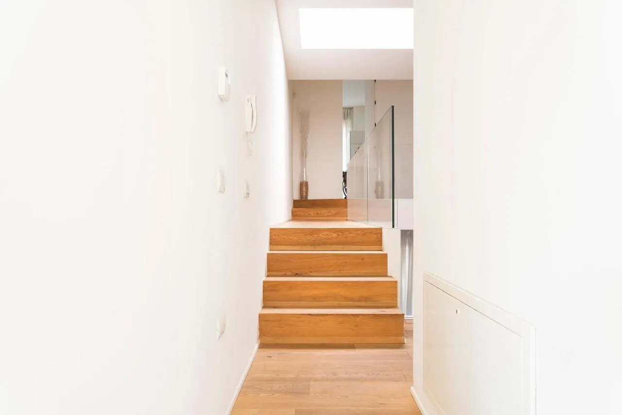 דירה Milano Stylish Central Loft