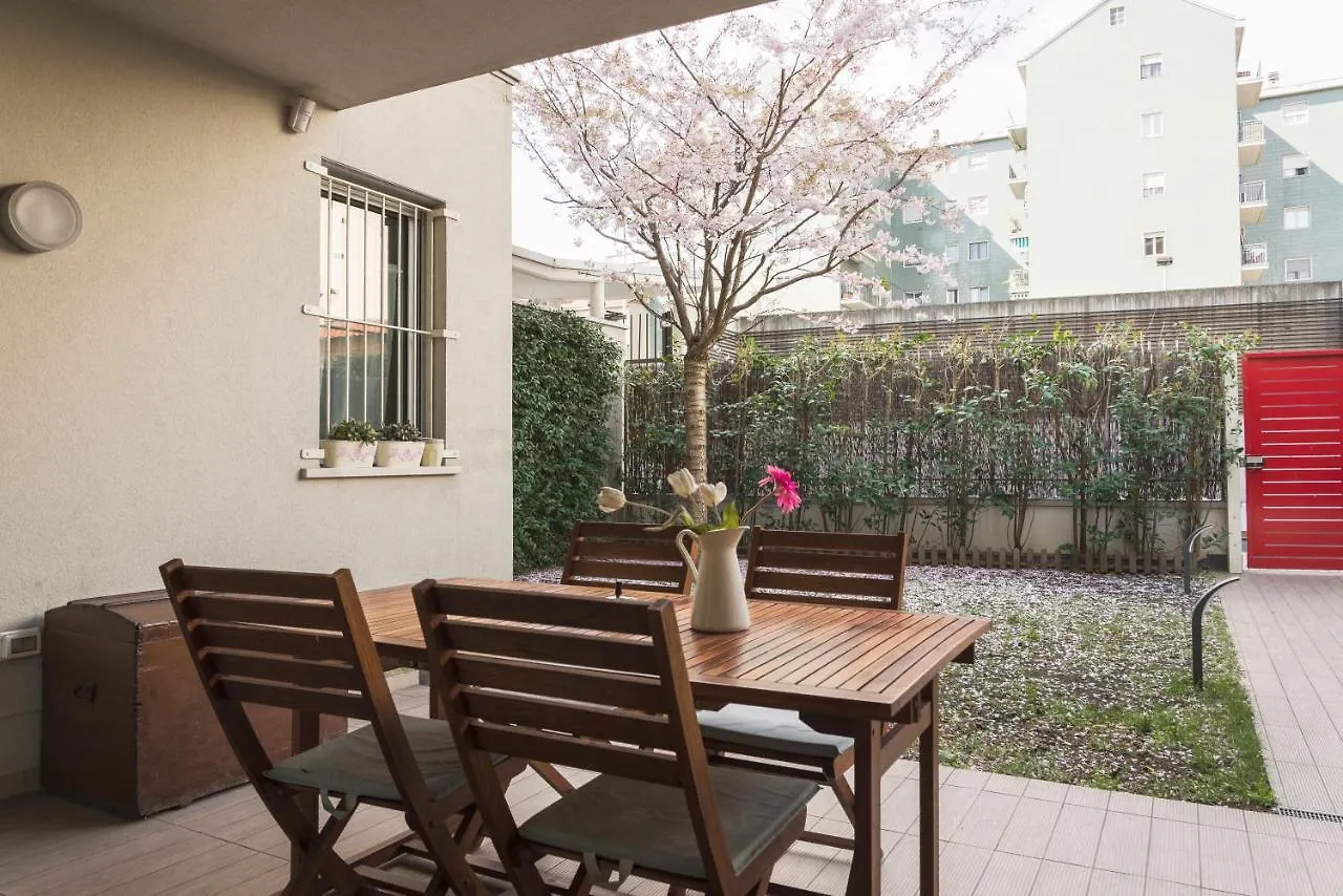 Milano Stylish Central Loft 0*, מילאנו איטליה