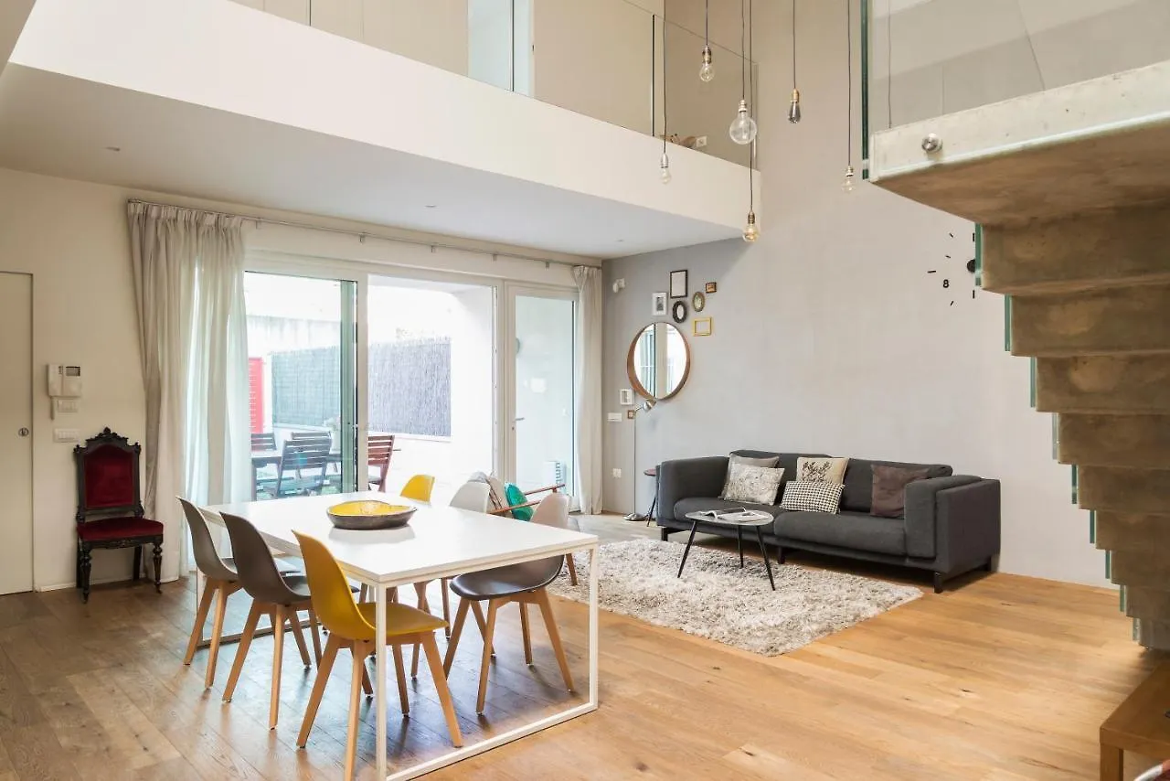 Milano Stylish Central Loft 0*, Milaan Italië